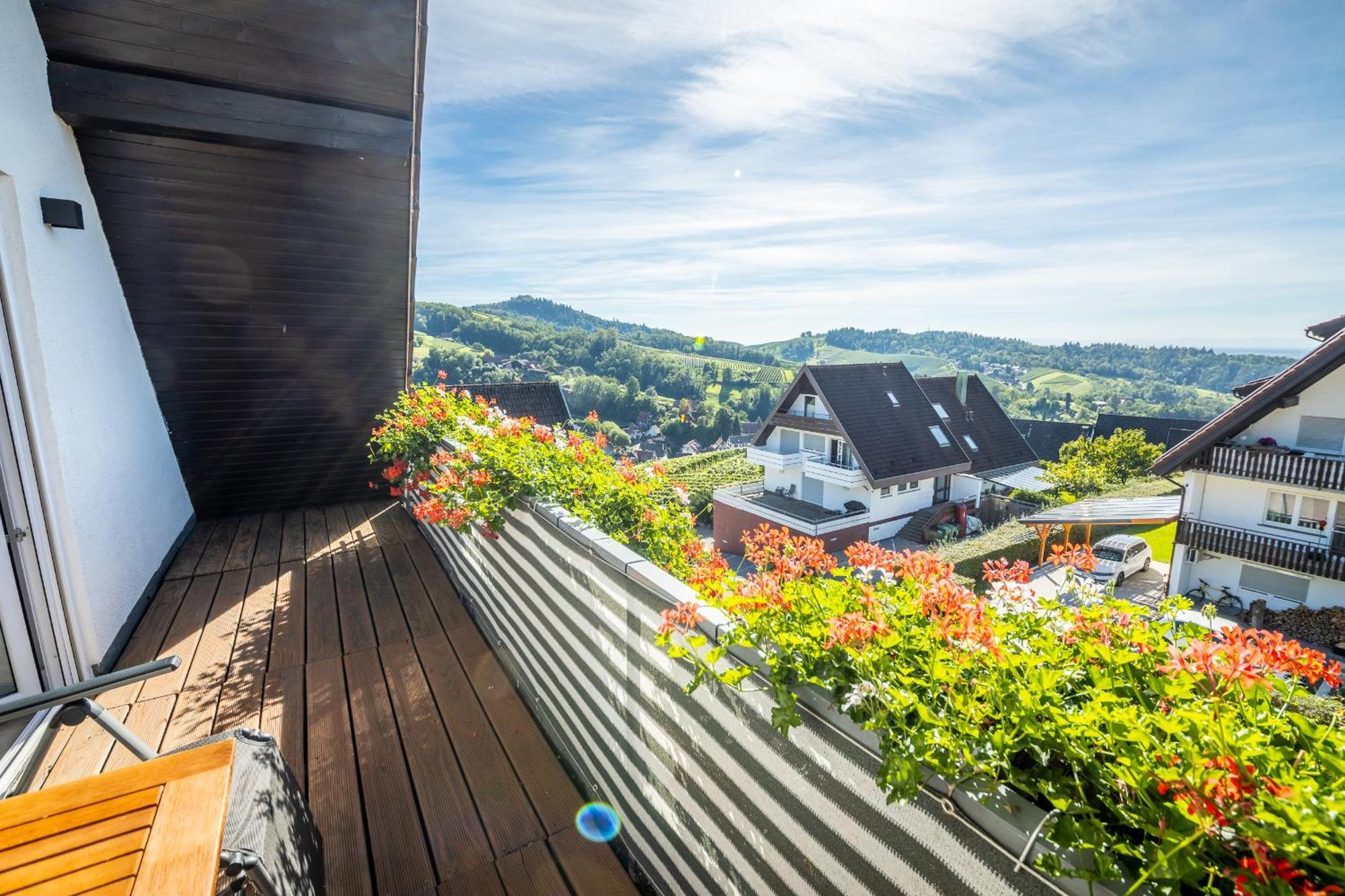 Renatas Ferienwohnung Sasbachwalden Bagian luar foto